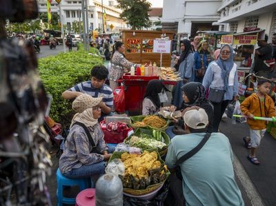 PKL Kota Tua Jakarta Minta Lebih Banyak Lahan Berjualan