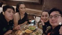 Potret Kulineran Terry Putri yang Kini Jadi Pengantar Makanan di AS