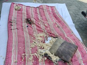 Suami di Kediri Sempat Adu Mulut Sebelum Siram Air Keras Istri dan Balitanya Suami di Kediri Sempat Adu Mulut Sebelum Siram Air Keras Istri dan Balitanya