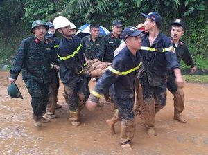 Longsor Timbun Mobil Van di Vietnam, 11 Orang Tewas