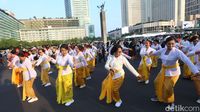 5.000 Perempuan Ikuti Flashmob Kebaya di Bundaran HI
