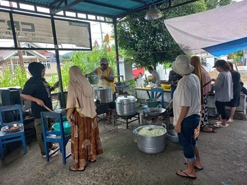 Rumah Legislator Gerindra Jadi Dapur Umum Korban Banjir-Longsor Gorontalo