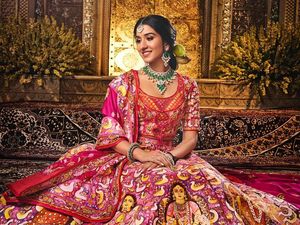 Foto Baju Pengantin Menantu Crazy Rich Asia, Dari Emas Hingga Dolce & Gabbana Foto Baju Pengantin Menantu Crazy Rich Asia, Dari Emas Hingga Dolce & Gabbana