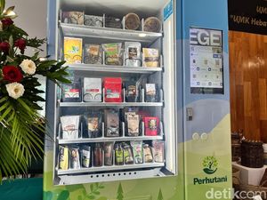 BUMN Ini Punya ATM Produk UMKM, Isinya Kopi hingga Madu BUMN Ini Punya ATM Produk UMKM, Isinya Kopi hingga Madu