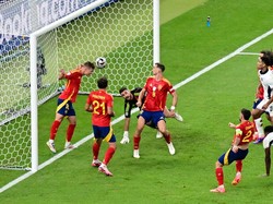 Penyelamatan Seharga Gol Dani Olmo