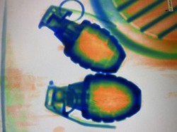 Dua Granat Replika Terpantau X-Ray, Penumpang Ditahan