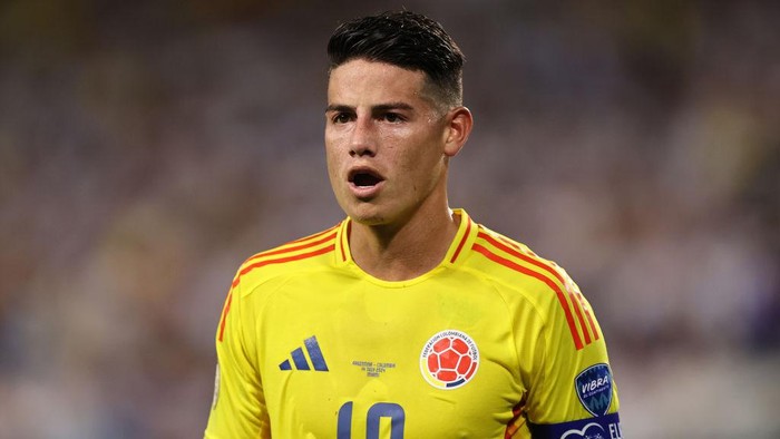 MIAMI GARDENS, FLORIDA - JULY 14: James Rodriguez of Colombia gestures during the CONMEBOL Copa America 2024 Final match between Argentina and Colombia at Hard Rock Stadium on July 14, 2024 in Miami Gardens, Florida. (Photo by Omar Vega/Getty Images)