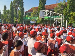 6 Contoh Doa Penutupan MPLS 2024 untuk SD, SMP dan SMA