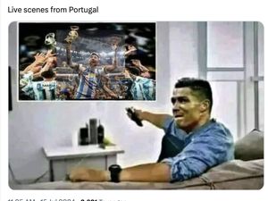 Messi Angkat Trofi Copa America, Ronaldo yang Kena Ejek