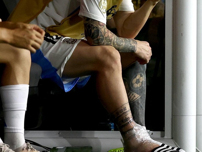 Soccer Football - Copa America 2024 - Final - Argentina v Colombia - Hard Rock Stadium, Miami, Florida, United States - July 14, 2024 Argentina's Lionel Messi reacts after sustaining an injury REUTERS/Agustin Marcarian     TPX IMAGES OF THE DAY