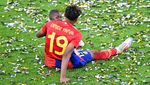 Momen Lamine Yamal Rayakan Gelar Juara Bersama Saudara Ciliknya