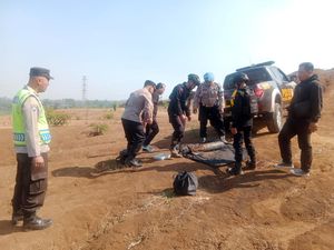 Bom Pesawat Aktif Sisa Perang Dunia Temuan Warga di Malang Dimusnahkan Bom Pesawat Aktif Sisa Perang Dunia Temuan Warga di Malang Dimusnahkan