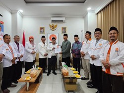 PKS Usung Ony-Rianto Maju Pilbup Ngawi dan Maidi di Pilwali Madiun