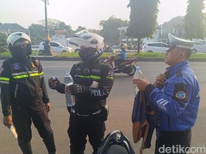 Terjaring Operasi Patuh di Bogor, 2 Pelajar Tak Berhelm Ketahuan Bawa Ciu