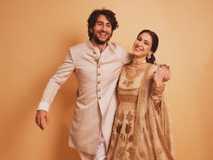 Adu Gaya Anak Shah Rukh Khan vs Alif Saif Khan di Pernikahan Anant Ambani Adu Gaya Anak Shah Rukh Khan vs Alif Saif Khan di Pernikahan Anant Ambani