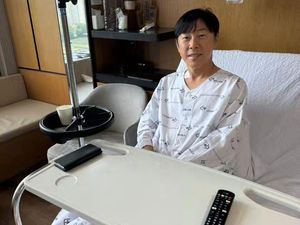 Shin Tae-yong Unggah Momen Selepas Jalani Operasi Pleuritis