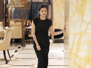 5 Potret Bugi JL Model Iklan yang Fotonya Ada di Mana-mana 5 Potret Bugi JL Model Iklan yang Fotonya Ada di Mana-mana
