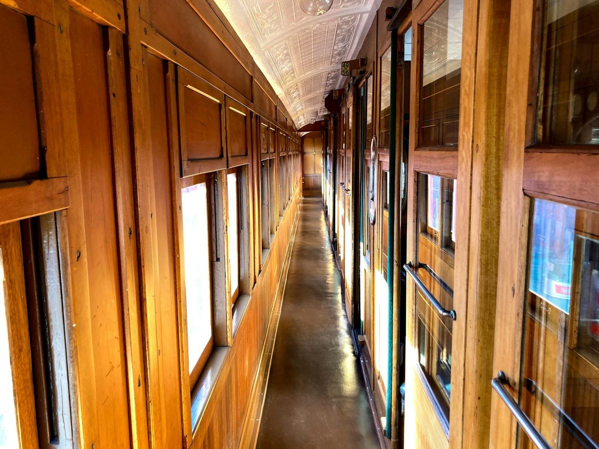 Kereta uap Steamrail Victoria