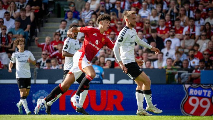 Laga persahabatan pramusim mempertemukan MU vs Rosenborg di Lerkendal Stadium, Selasa (16/7/2024) dini hari WIB.
