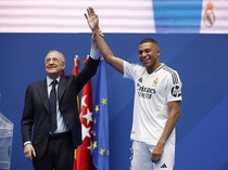 Momen Mbappe Resmi Diperkenalkan Real Madrid Sebagai Pemain Baru