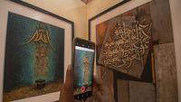 Pameran Lukisan Kaligrafi untuk Syiar Islam