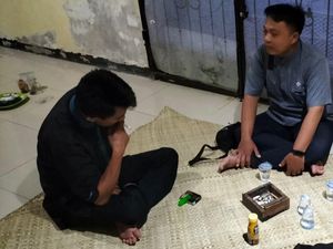 Keluarga 2 Pelajar Tewas yang Tertabrak Fuso di Pangkalpinang Dapat Santunan Keluarga 2 Pelajar Tewas yang Tertabrak Fuso di Pangkalpinang Dapat Santunan