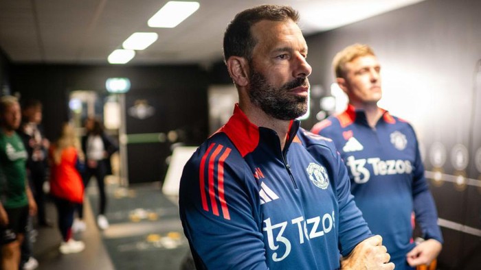 TRONDHEIM, NORWAY - JULY 15: Assistant manager Ruud van Nistelrooy of Manchester United waits in the tunnel ahead of the pre-season friendly match between Rosenborg and Manchester United at Lerkendal Stadium on July 15, 2024 in Trondheim, Norway. (Photo by Ash Donelon/Manchester United via Getty Images)