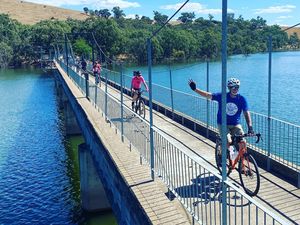 Tur Makanan & Anggur dengan Bersepeda di Melbourne