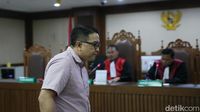 Eks Dirjen Kemendagri Divonis 4,5 Tahun Penjara