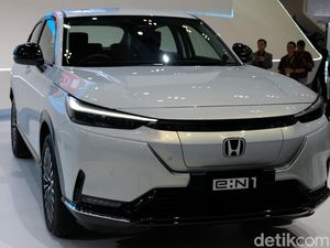 Mobil Listrik Pertama Honda Resmi Dijual di Indonesia, E:N1 Unjuk Gigi di IIMS 2025