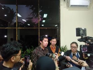 LBH Jakarta Buka Posko Pengaduan Soal Cleansing Guru Honorer, Lapor di Sini! LBH Jakarta Buka Posko Pengaduan Soal Cleansing Guru Honorer, Lapor di Sini!