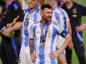 Eks Persib Bandung Kecam Messi soal Chant Rasis Pemain Argentina Eks Persib Bandung Kecam Messi soal Chant Rasis Pemain Argentina