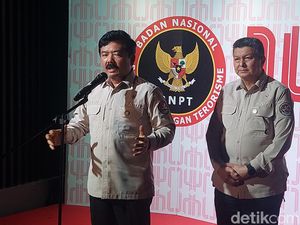 Menko Polhukam Kukuhkan Paguyuban Antiteroris Indonesia Menko Polhukam Kukuhkan Paguyuban Antiteroris Indonesia