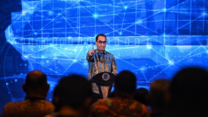 Menteri Perhubungan Budi Karya Sumadi Menteri Perhubungan Budi Karya Sumadi