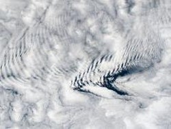 Awan Bergelombang Kembali Terlihat di Kepulauan Tak Berpenghuni, Begini Wujudnya