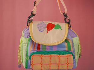 5 Brand Tas Bekal Stylish dan Gemas, Cocok Dipakai ke Kantor Hingga Piknik 5 Brand Tas Bekal Stylish dan Gemas, Cocok Dipakai ke Kantor Hingga Piknik