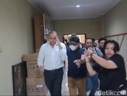 Pengacara Jelaskan soal Tiko Lari Terbirit-birit Usai Diperiksa Polisi