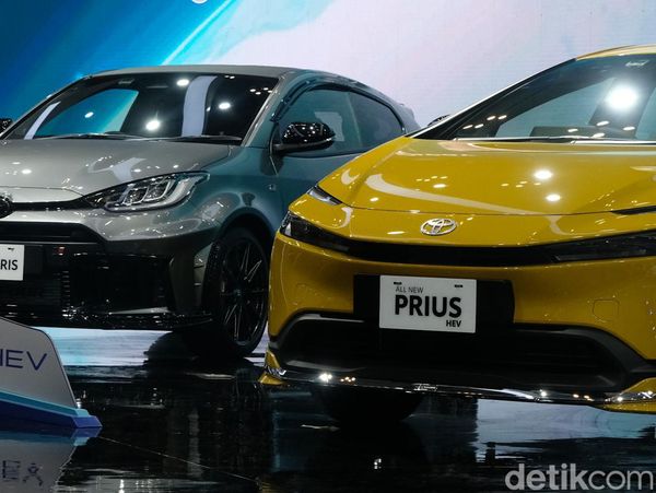 Toyota Pamer GR Yaris Facelift dan All New Prius di GIIAS 2024