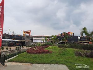 Ini Stasiun Lambuang, Pusat Wisata Kuliner Terbesar di Sumbar Ini Stasiun Lambuang, Pusat Wisata Kuliner Terbesar di Sumbar
