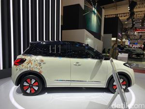 Wuling BinguoEV Edisi Khusus Jadi Kado Spesial Anniversary ke-7 Wuling BinguoEV Edisi Khusus Jadi Kado Spesial Anniversary ke-7