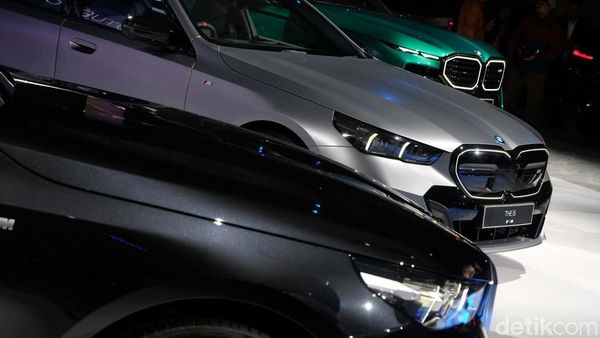 BMW Boyong Seri 5 dkk di GIIAS 2024