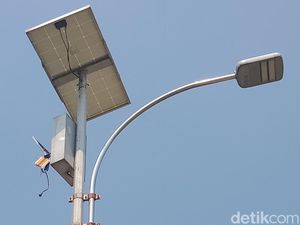 Duh! Lampu PJU Panel Surya di Trucuk Klaten Dirusak-Baterai Dicuri Duh! Lampu PJU Panel Surya di Trucuk Klaten Dirusak-Baterai Dicuri
