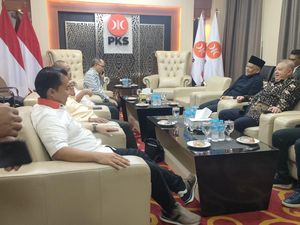 Ilham Habibie Sambangi DPP PKS Didampingi Sekjen NasDem, Bahas Apa? Ilham Habibie Sambangi DPP PKS Didampingi Sekjen NasDem, Bahas Apa?