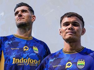 Persib Rilis Jersey Baru, Usung Semangat Api Abadi Persib Rilis Jersey Baru, Usung Semangat Api Abadi