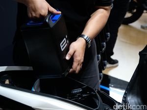 Harga Motor Listrik Honda Turun Rp 17 Jutaan, Segini Jarak Tempuhnya Harga Motor Listrik Honda Turun Rp 17 Jutaan, Segini Jarak Tempuhnya