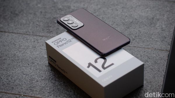 Unboxing Oppo Reno 12 5G: Calon HP Rp 7 Juta Bodi Tangguh
