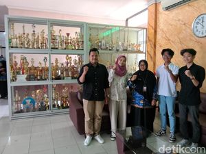 SMA Negeri di Pinggiran Sidoarjo Ini Antarkan Ratusan Siswanya Masuk PTN SMA Negeri di Pinggiran Sidoarjo Ini Antarkan Ratusan Siswanya Masuk PTN