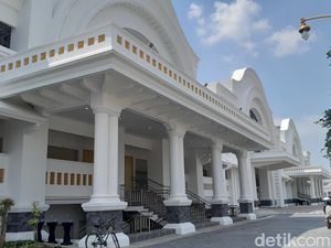 Pembangunan Pasar Jongke Solo Selesai, Pedagang Mulai Terima Kunci Pembangunan Pasar Jongke Solo Selesai, Pedagang Mulai Terima Kunci