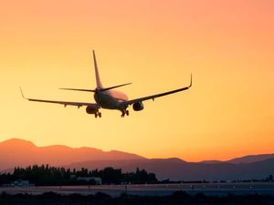 40 Ucapan Safe Flight dalam Bahasa Inggris untuk Teman dan Orang Tersayang