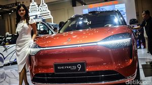 Si Oranye Seres 9 Concept Setir Kiri Mejeng di GIIAS 2024